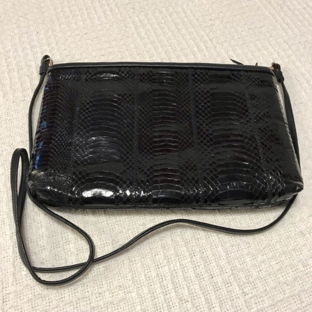 Black Woodward crock embossed Shoulder bag